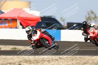 media/Sep-21-2025-TrackDaz (Sun) [[277c75b276]]/A Group/10am (Turn 1)/